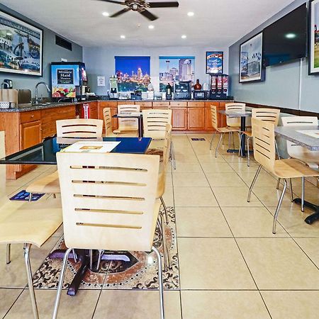 Rodeway Inn San Antonio Lackland Afb - Seaworld Buitenkant foto