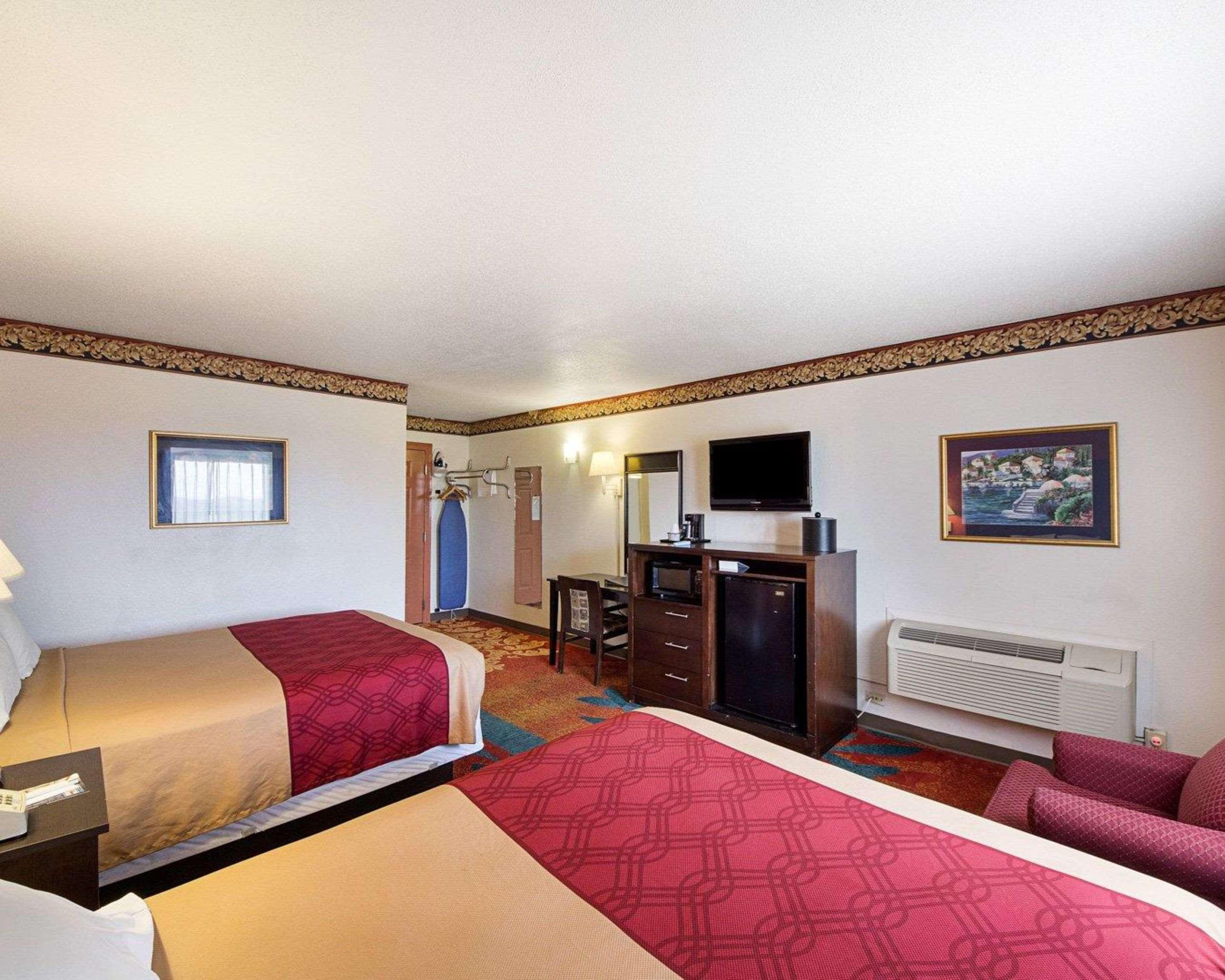 Rodeway Inn San Antonio Lackland Afb - Seaworld Buitenkant foto