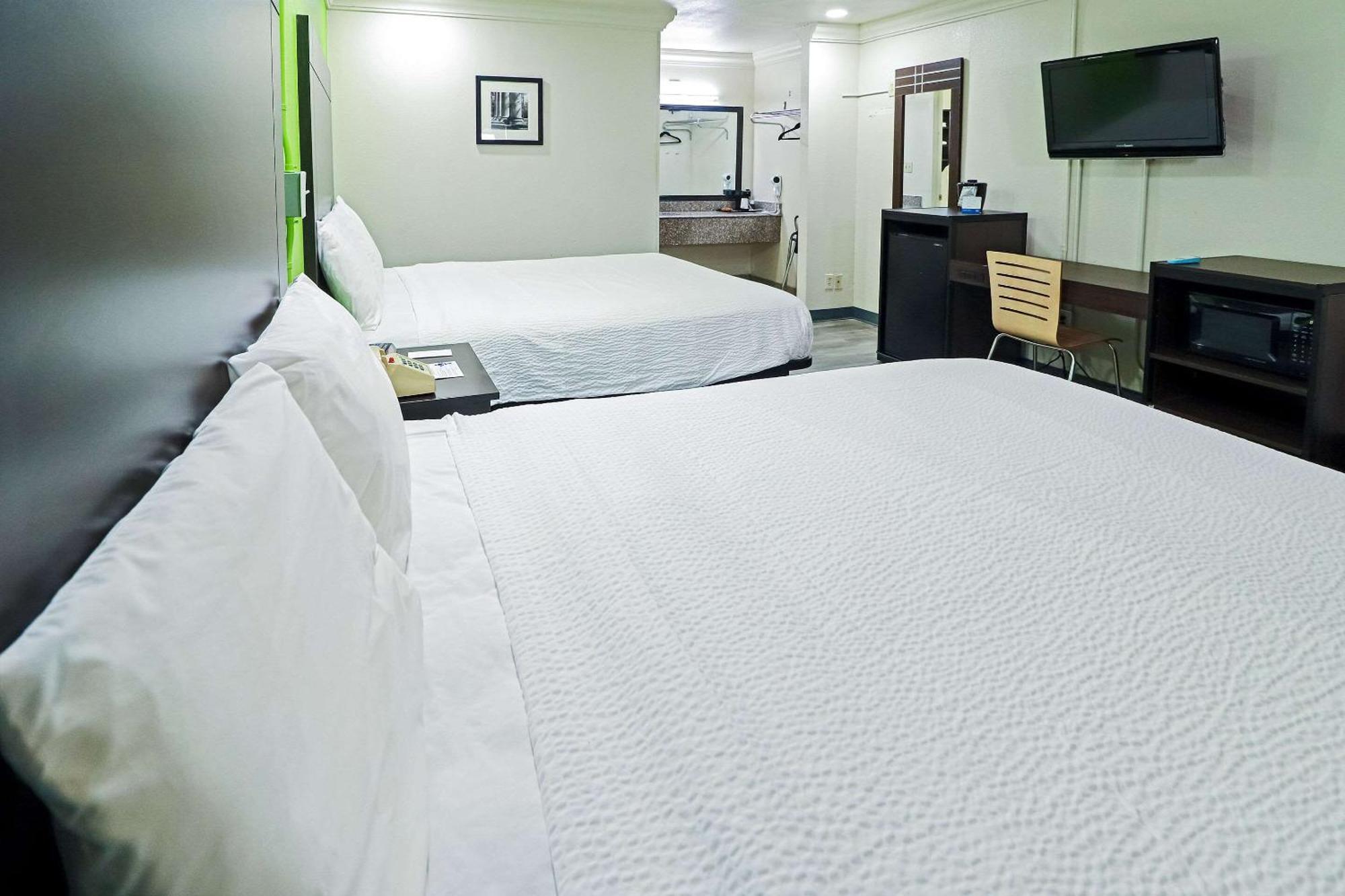 Rodeway Inn San Antonio Lackland Afb - Seaworld Buitenkant foto