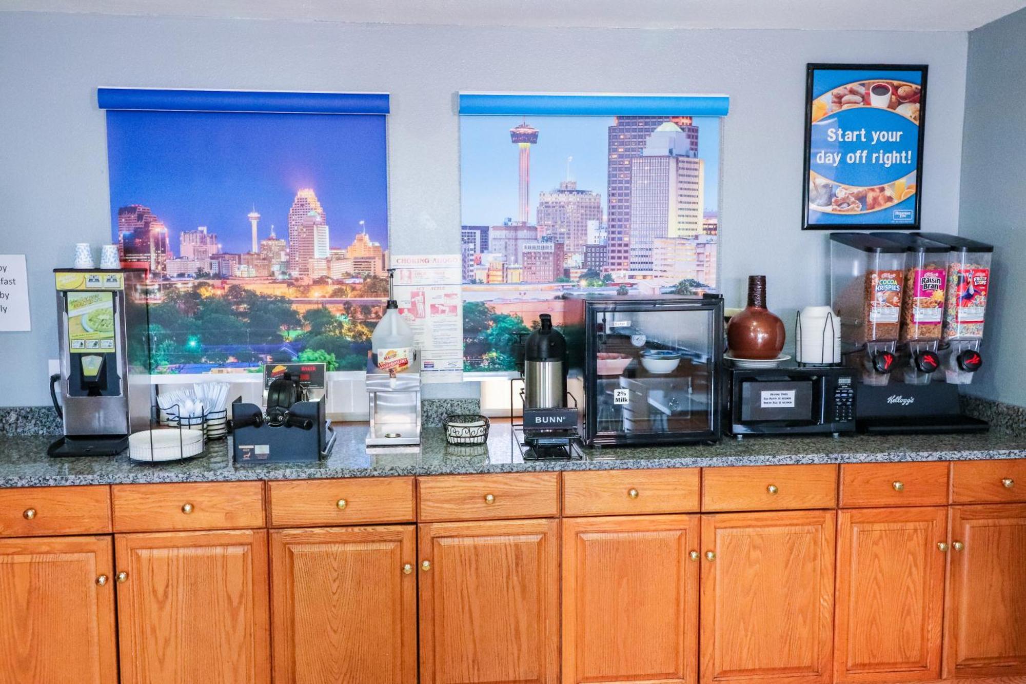 Rodeway Inn San Antonio Lackland Afb - Seaworld Buitenkant foto